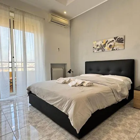 Corso Novara - 8 Posti Letto E Self Check-in Vicino La Stazione Di